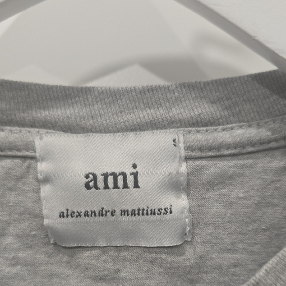 Ami De Coeur T-Shirt 'Heather Grey' - Picture 2 of 5